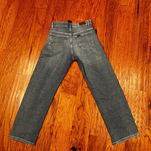 *BRAND NEW* Woman's Heritage Lee jeans size 4 M - Picture 4 of 8